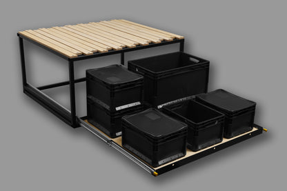 Schlafbereich im Van mit modularer Campingbox von Yourflexvan.